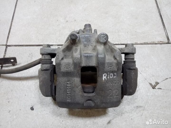 Суппорт передний правый Kia Rio 3 UB 2011-2017