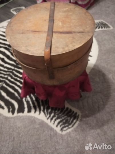 Антикварная шляпная коробка, деревянная