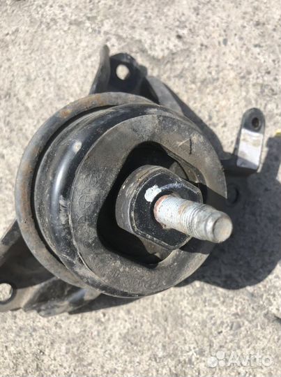 Подушки двигателя Kia Optima 3