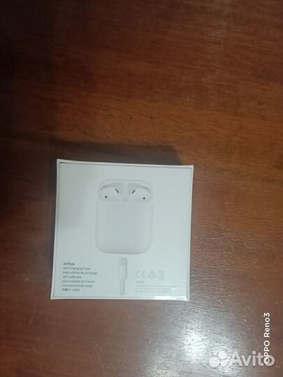 Продаю новые Air pods 2 with charging case