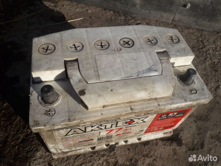 Аккумулятор б\у 77-й