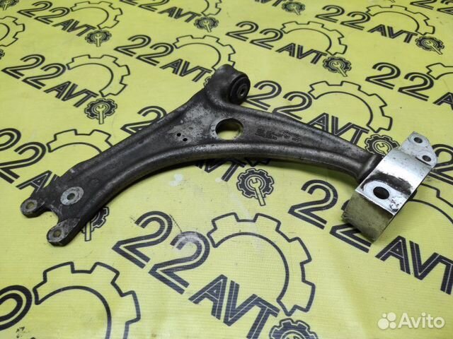 Рычаг передний левый Volkswagen Tiguan cawb