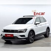 Volkswagen Tiguan 2.0 AMT, 2020, 53 000 км, с пробегом, цена 2 970 000 руб.