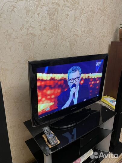 Телевизор 32 дюйма