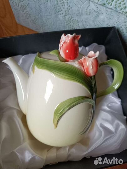 Чайник заварочный фарфоровый новый