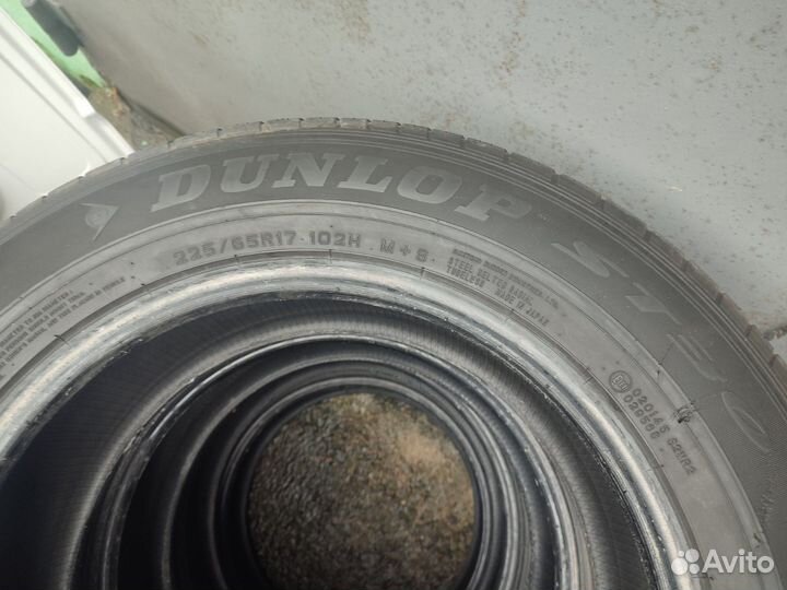 Dunlop Grandtrek ST30 225/65 R17 102H