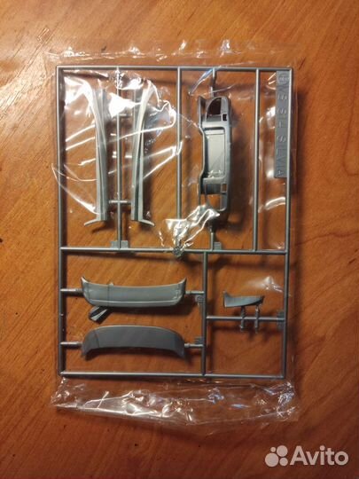 Запчасти для сборных моделей 1/24 Nissan