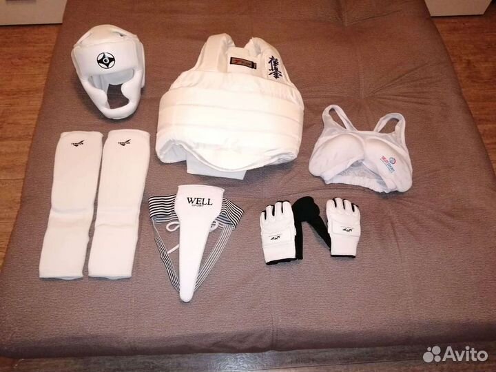 Продам кимано и защиту