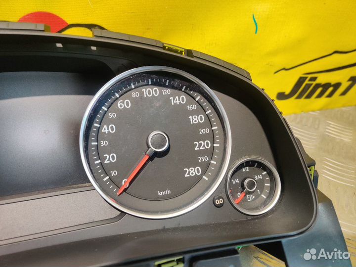 Панель приборов спидометр Volkswagen Touareg 7P5