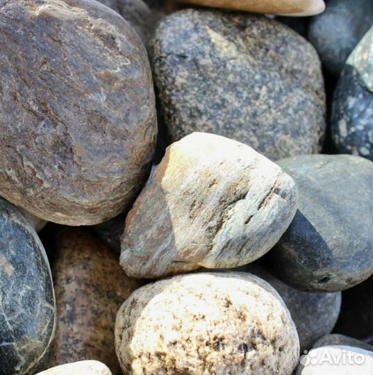 Камень булыжник (горная масса) отгруз. 20 м3 (куб)