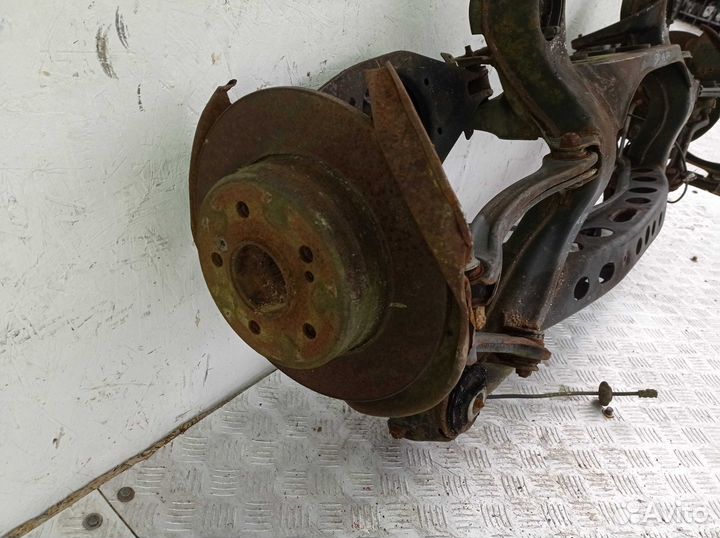 Балка задняя Mercedes E-klasse W210 2103507101