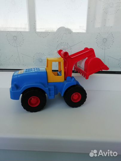 Детские игрушки машины пакетом