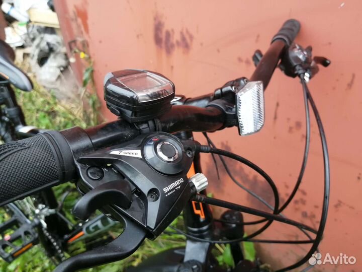 Велосипед GT aggressor comp 27.5 (отл.состояние)