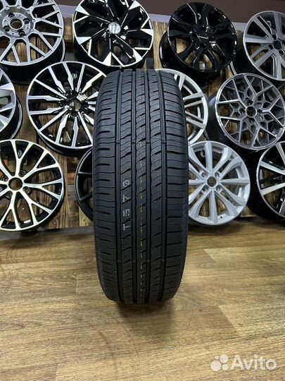 Roadstone N'Fera RU5 245/50 R20 102V