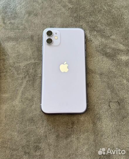 iPhone 11, 64 ГБ