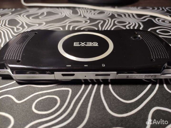 Портативная игровая приставка exeq net