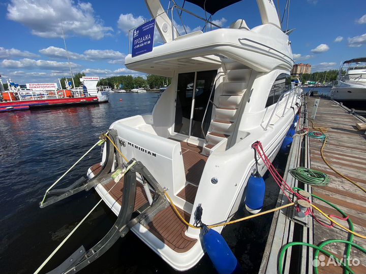 Моторная яхта Meridian 341