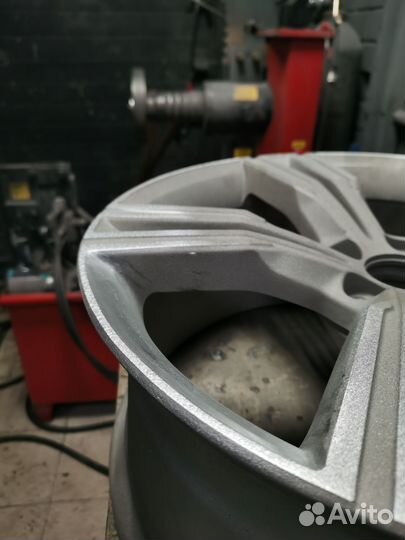 Правка, сварка автомобильных дисков