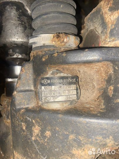 Суппорт тормозной передний Scania R 4 серии