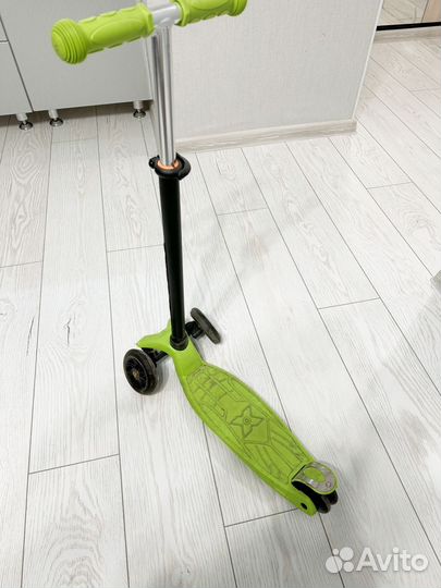 Самокат детский трехколесный