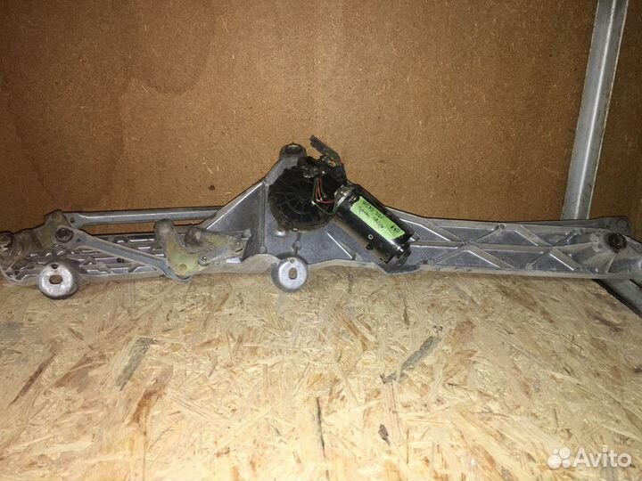 Трапеция дворников с мотором Mercedes 220