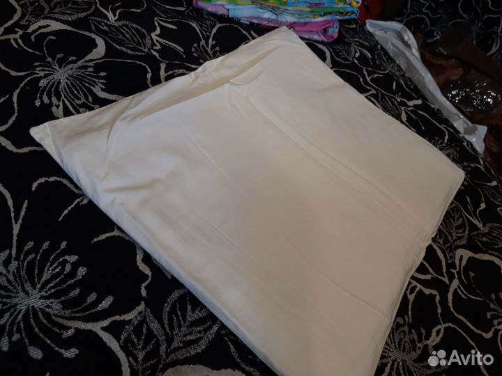 Продам детскую ортопедическую подушку и одеяло