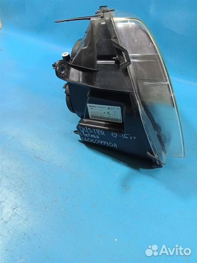 Фара правая Renault Duster 2012