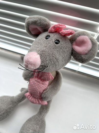 Новая мягкая игрушка мышка с конфетой