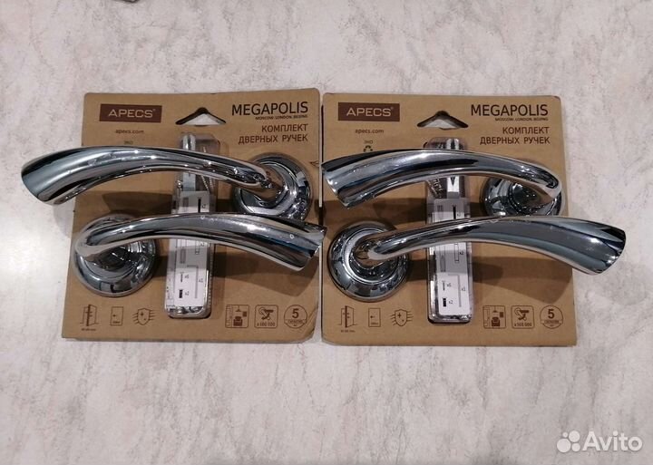 Дверные ручки межкомнатные megapolis 