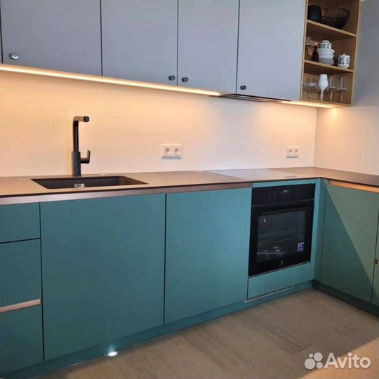 Кухонные гарнитуры