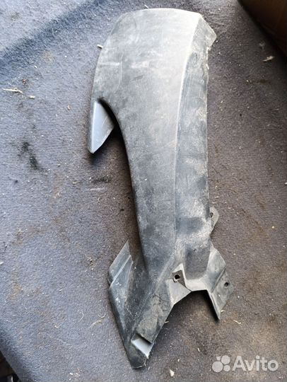 Накладка бампера передняя левая Citroen C-Crosser