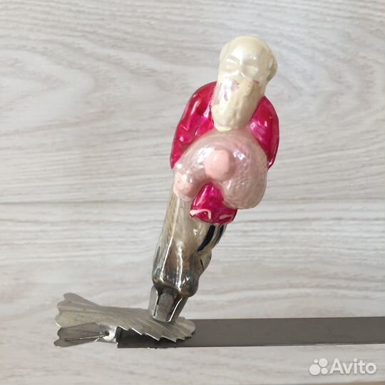 Стеклянные новогодние елочные игрушки СССР