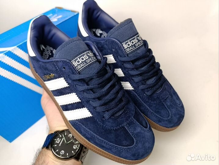 Adidas spezial