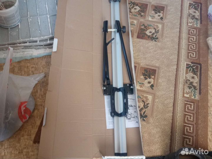 Велобагажник на крышу для велосипеда