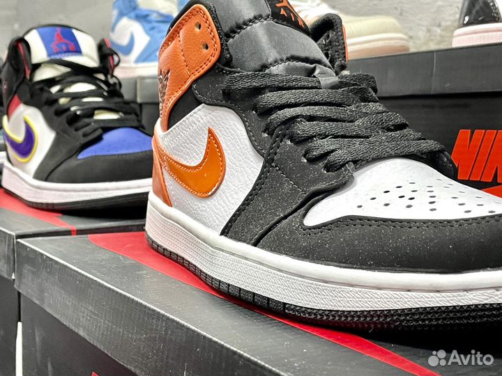 Nike Adidas New Balance Vans Converse