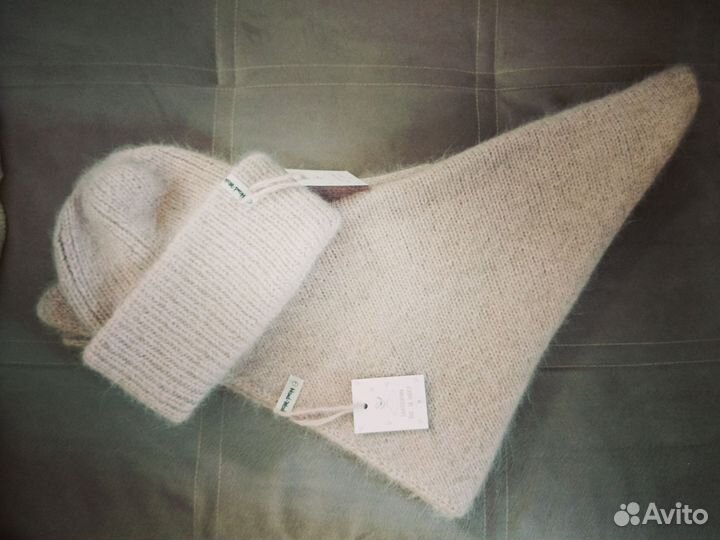 Комплект шапка и бактус из пуха норки