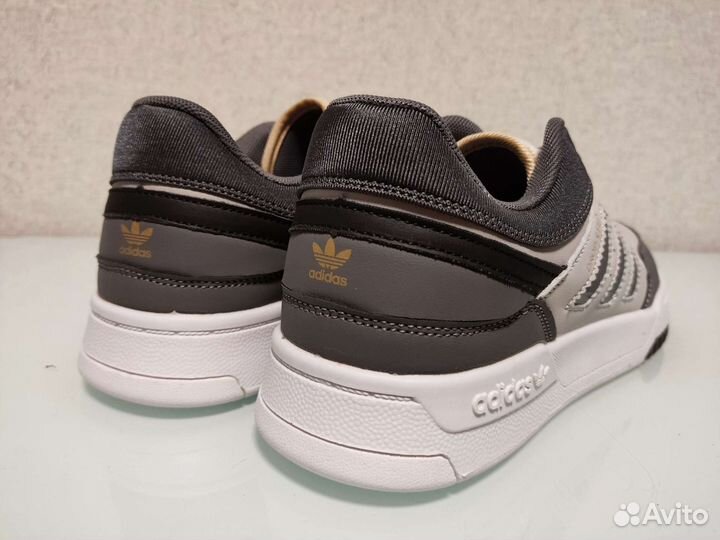 Кроссовки adidas drop step