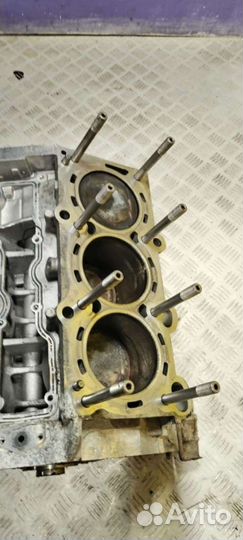 Блок цилиндров NissanGT-R2013