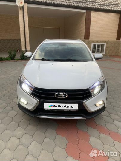 LADA Vesta Cross 1.8 AMT, 2018, 131 000 км