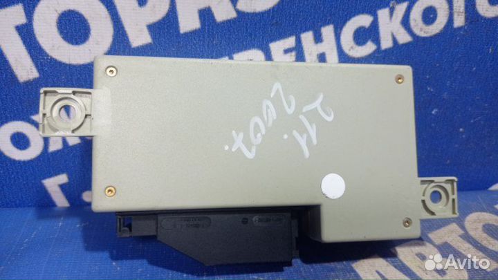 Блок электронный Mercedes-Benz W211 универсал