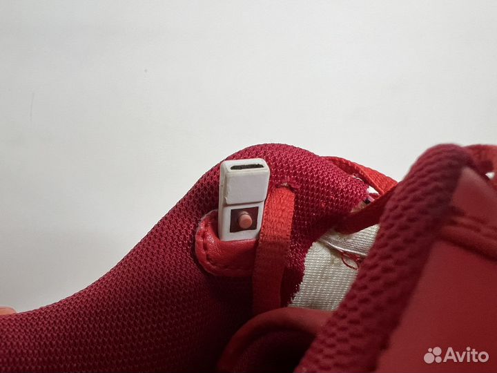 Кроссовки со светящейся подошвой 39-40 для танцев