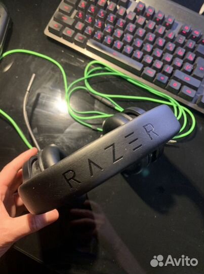 Игровая гарнитура Razer Kraken Essential