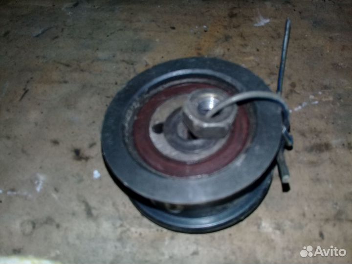 Ролик грм Ваз 2114