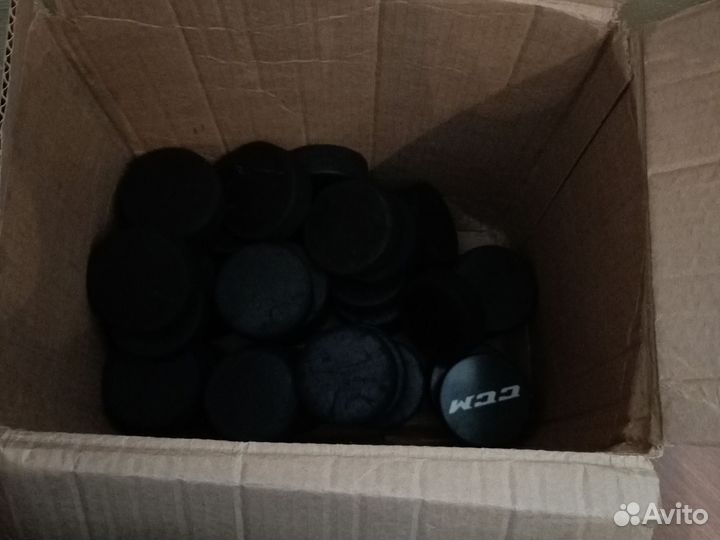 Шайба хоккейная