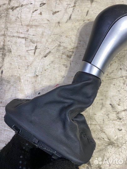 Ручка АКПП Mercedes-Benz C-Class W203 M271E18ML