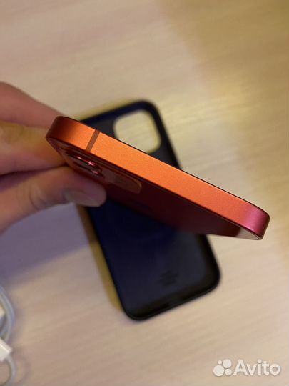 iPhone 12, 64 ГБ