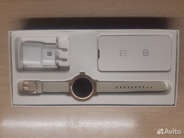 Смарт часы lg