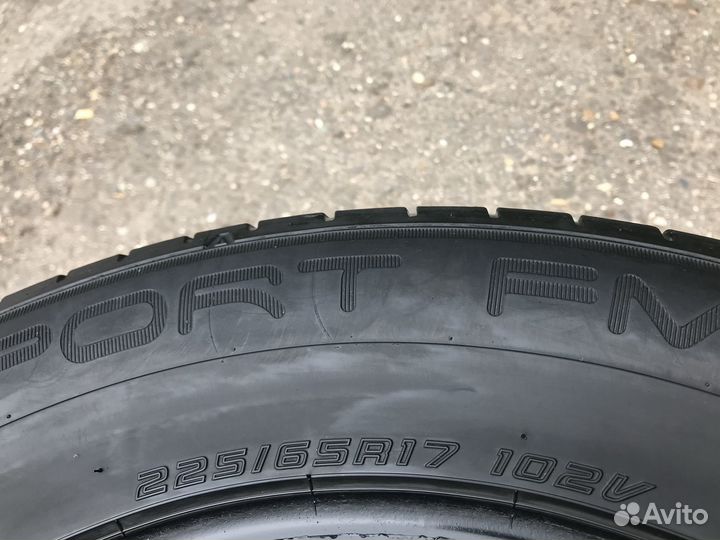 Dunlop SP Sport 8000 225/65 R17 102V