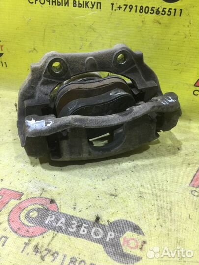 Суппорт передний правый Citroen C4 LA EP6 2011