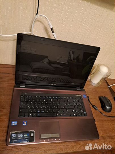 Ноутбук Asus k73e (17 дюймов)